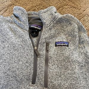 Size Medium Patagonia Quarter Zip
